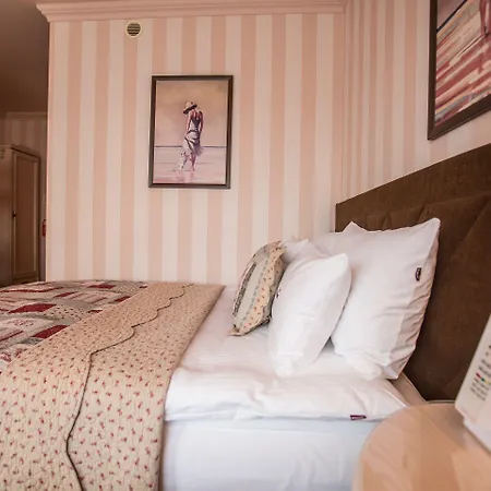 Ottaviano Hotel