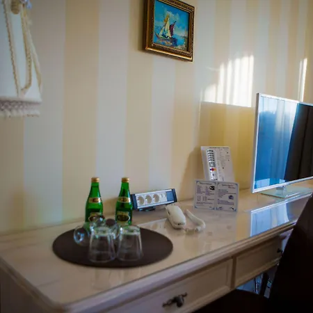 Ottaviano Hotel