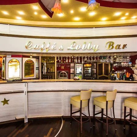 Ottaviano 3* シフィノウイシチェ