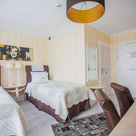 Ottaviano Hotel 3*